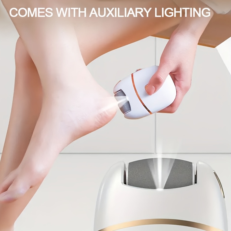 Rechargeable Electric Foot Scrubber with 6 Interchangeable Heads for Removing Dead Skin And Polishing, Powered by USB, Featuring a Smooth Two-Tone Design (White And Golden) And an Ergonomic Handle for a Comfortable User