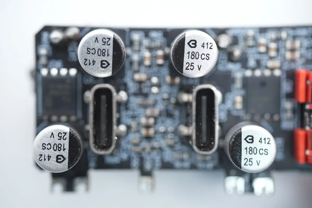 BERYL绿宝石 180μF25V