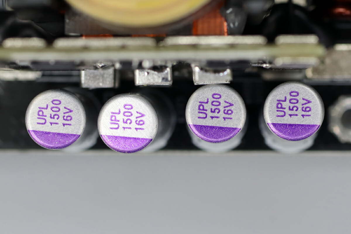 UNICON至美 1500uF16V