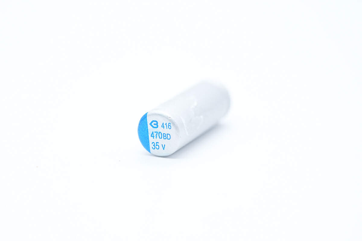BERYL绿宝石 35V470μF