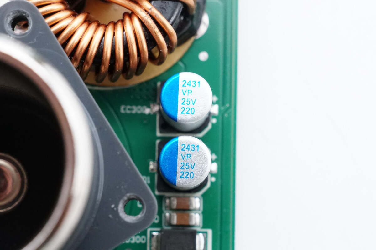 Koshin东佳 25V220μF