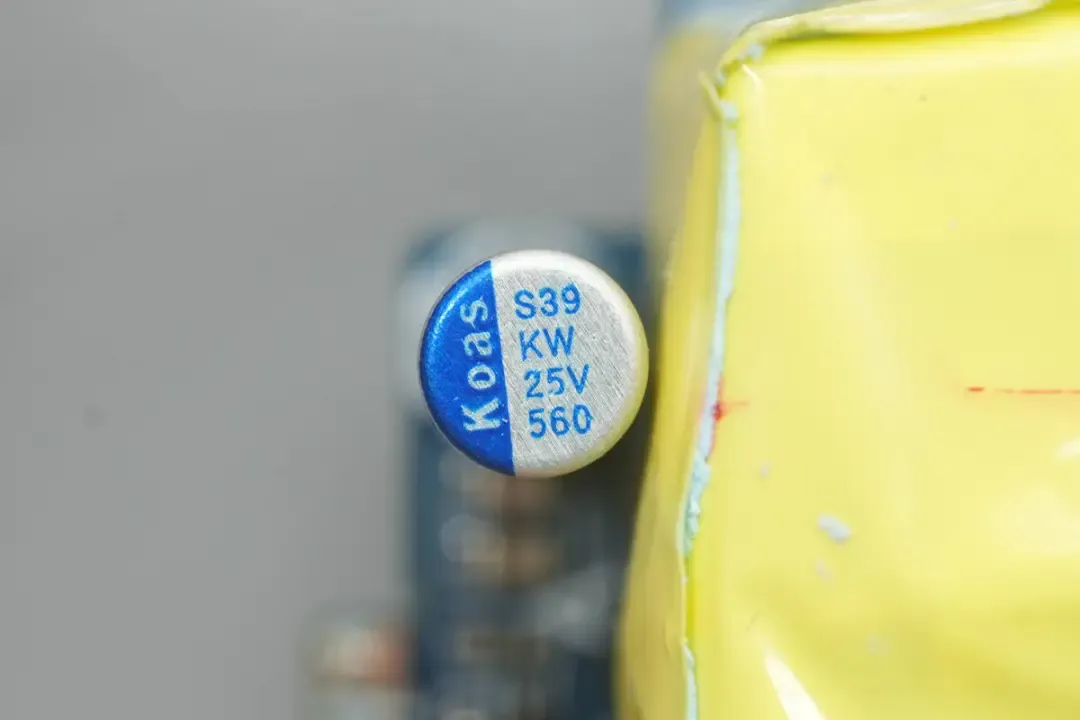 Koshin东佳 25V560μF