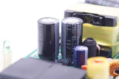 Rubycon 红宝石 63V220μF
