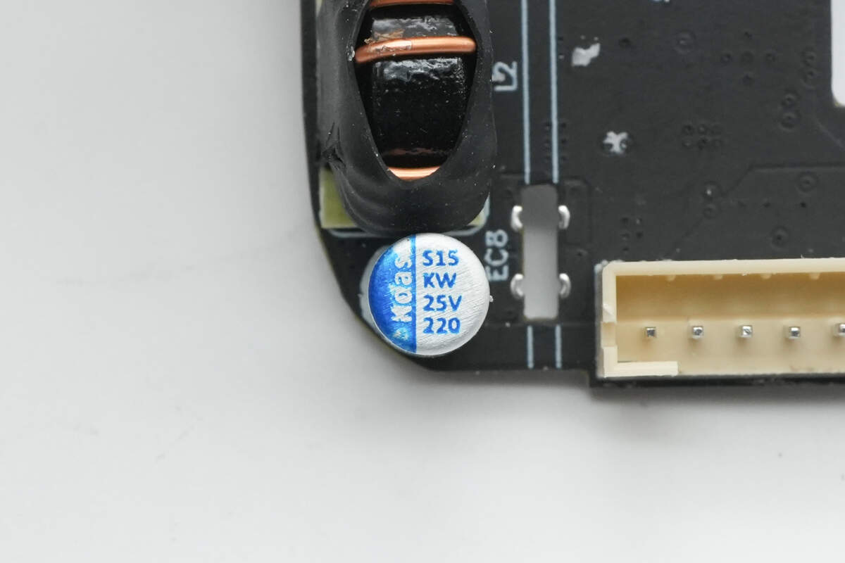 Koshin东佳 25V220μF