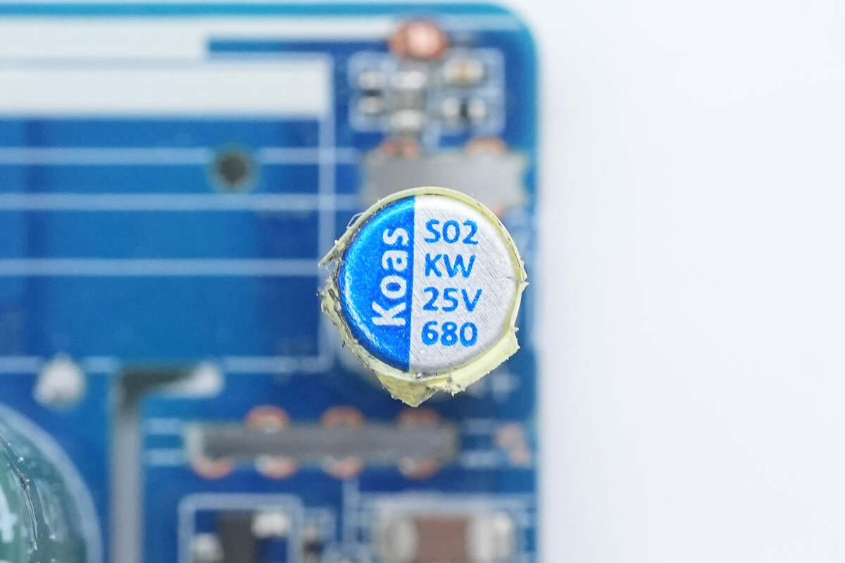 Koshin东佳 25V680μF