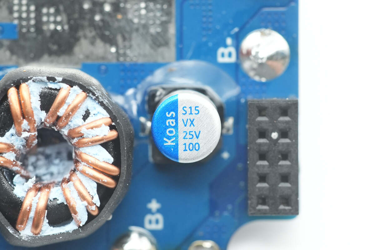 KOSHIN东佳 25V100μF