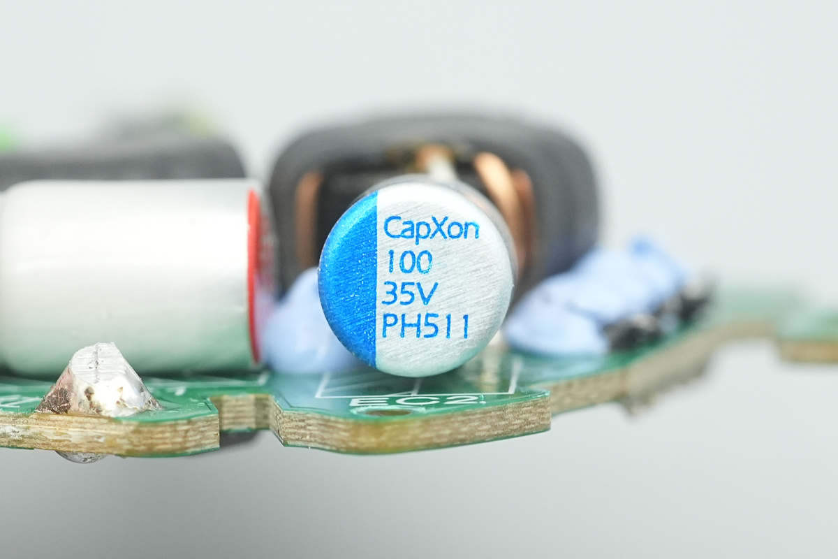 Capxon丰宾 35V100μF