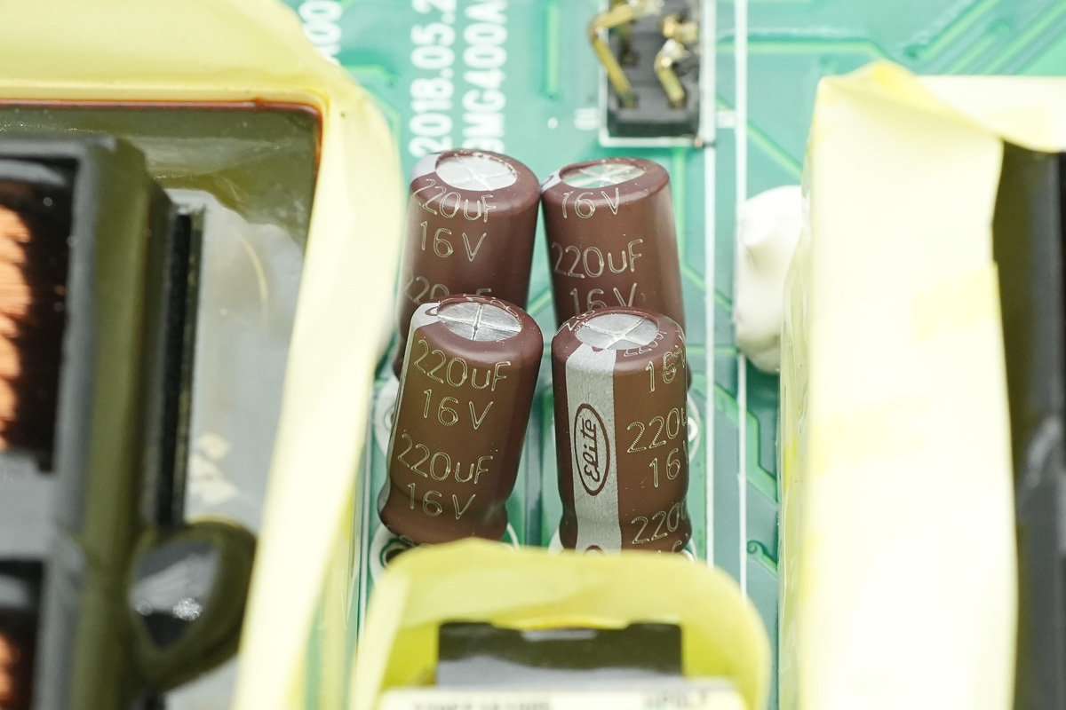 elite金山 220μF16V