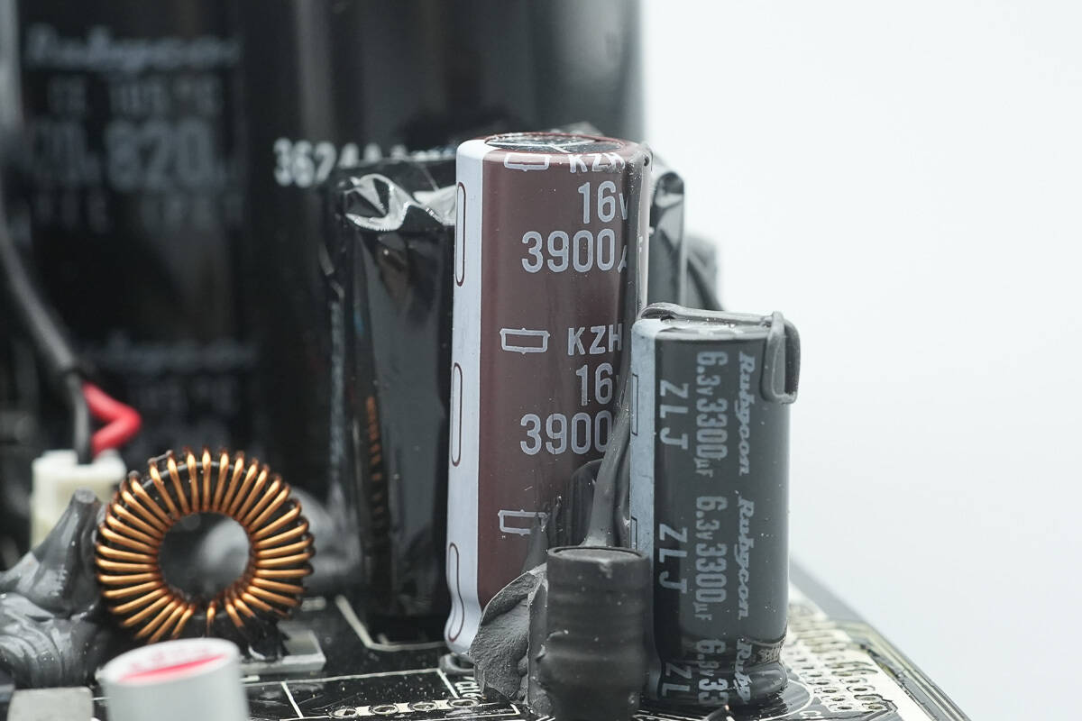 NCC贵弥功 16V3900μF