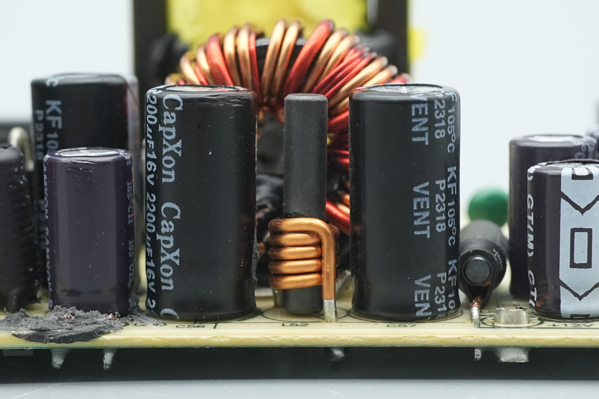 SAMXON万裕 2200μF16V
