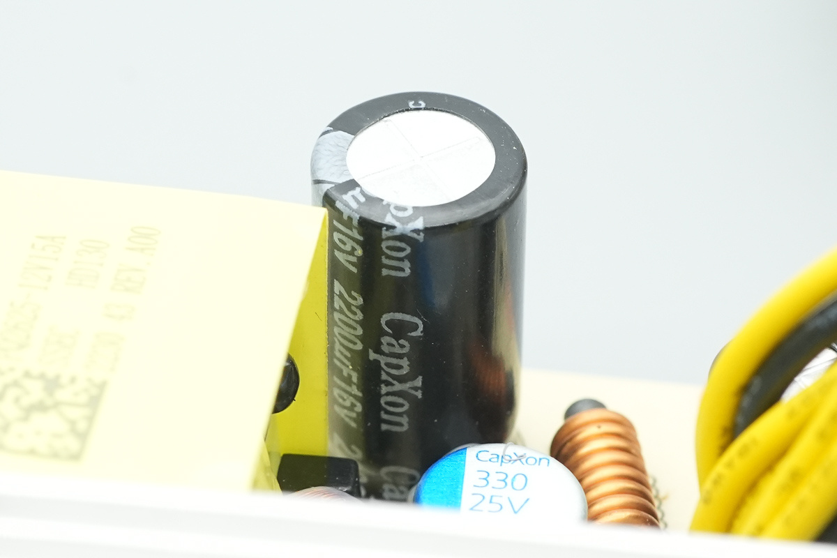 CapXon丰宾 2200μF16V