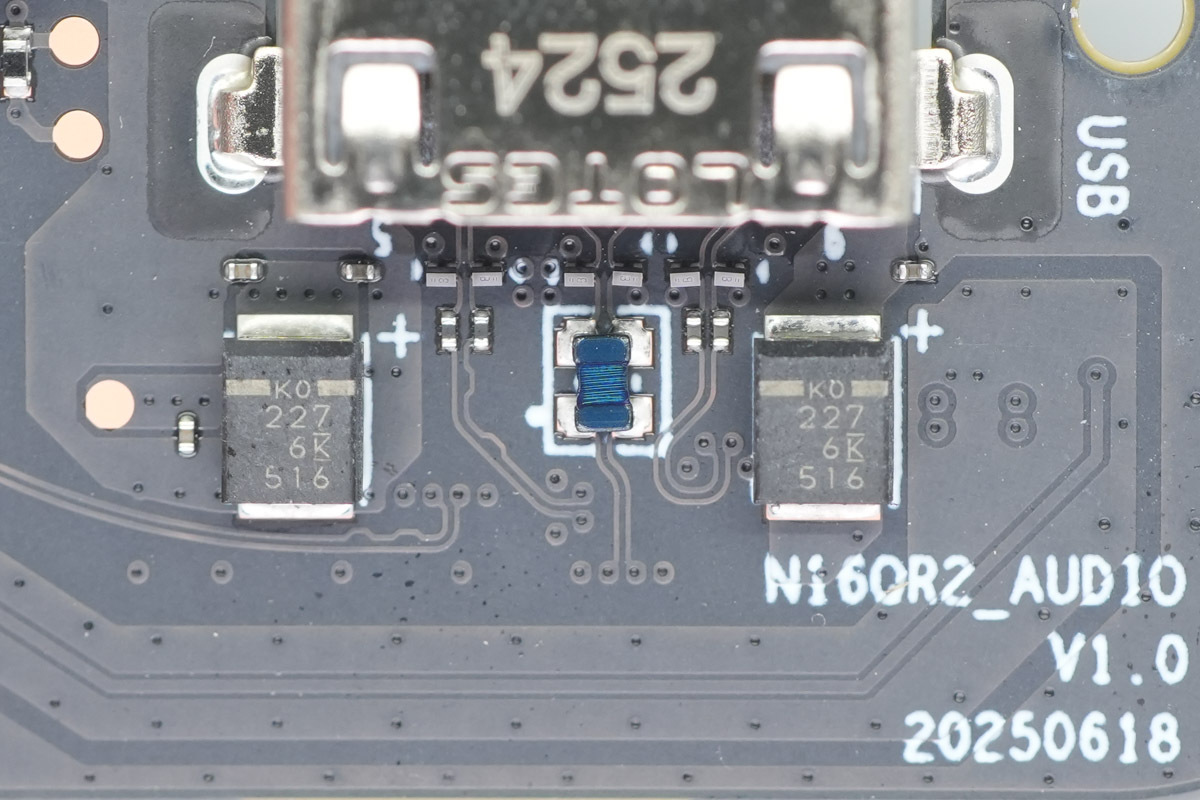 YAGEO国巨 220μF6V