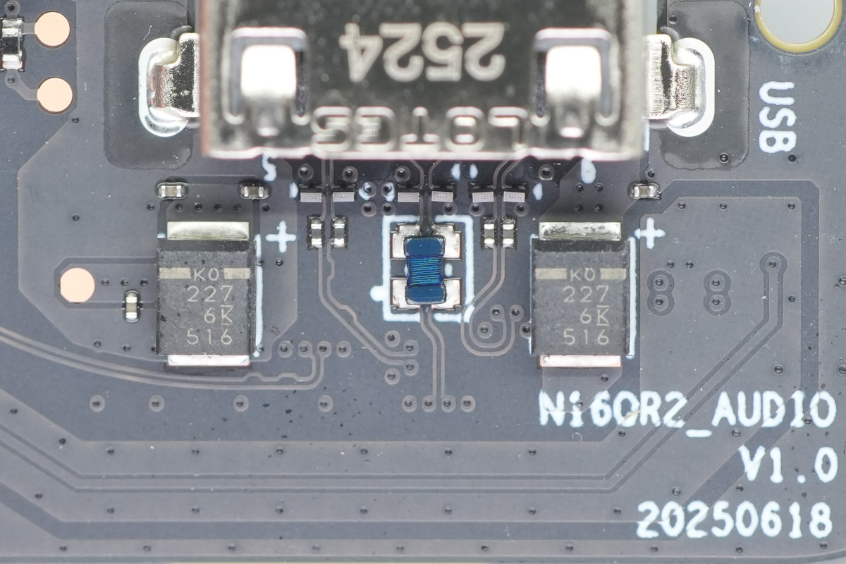 YAGEO国巨 220μF6V