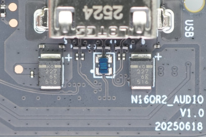YAGEO国巨 220μF6V