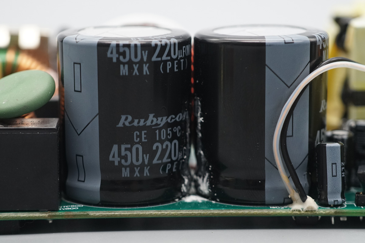 Rubycon红宝石 220μF450V