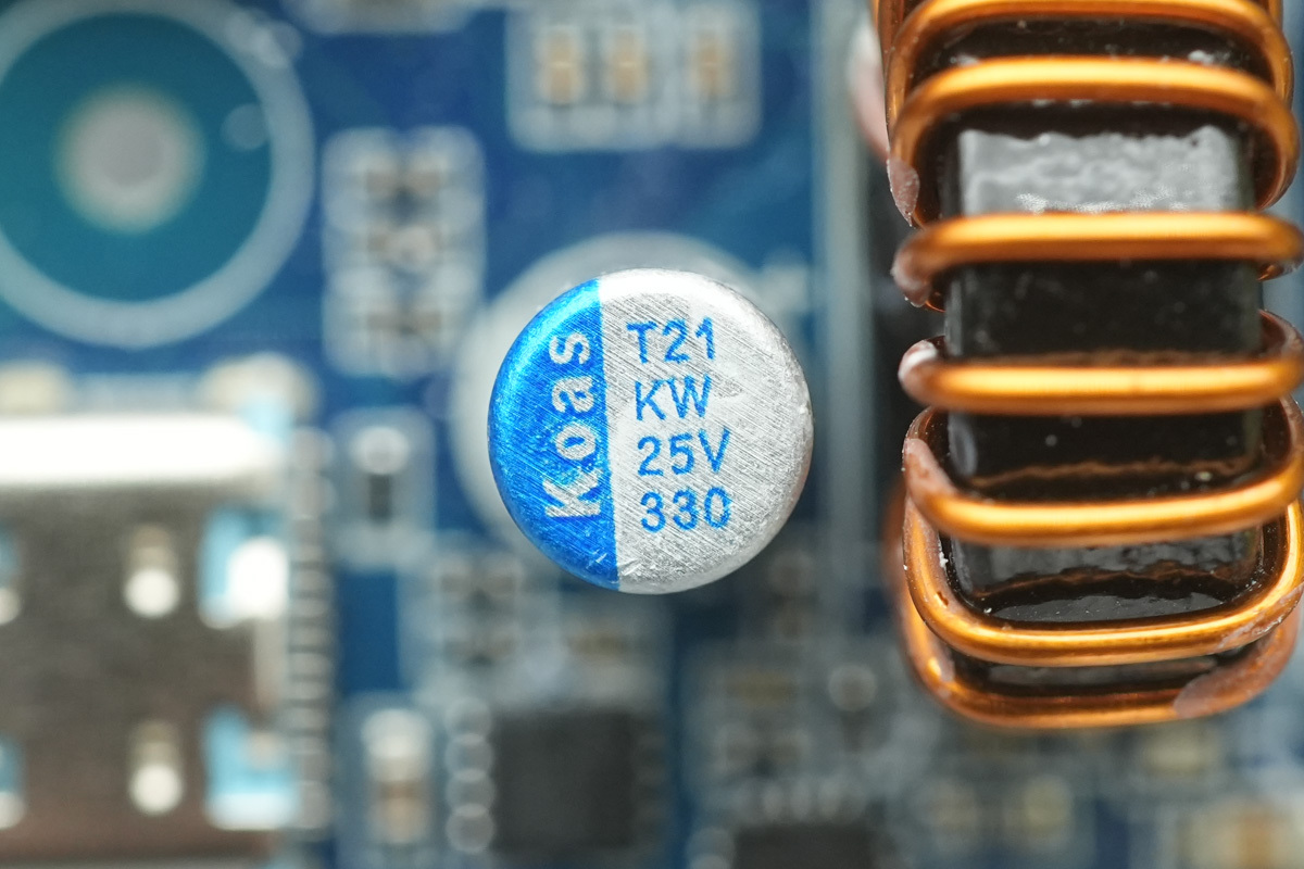 KOSHIN东佳 25V330μF
