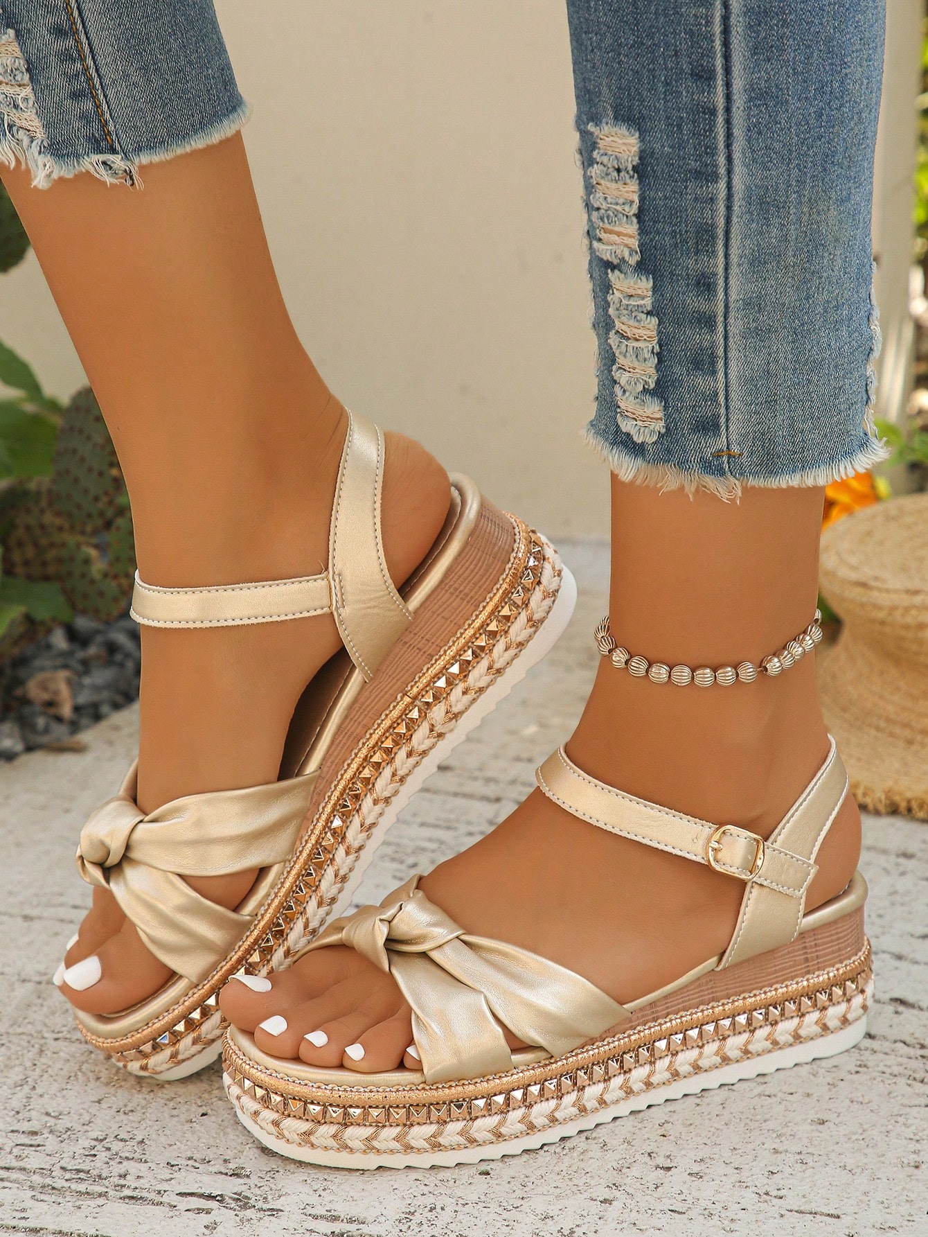 2026 Summer New Fashion Rivet Decor Ankle Strap One-Buckle Wedge Sandals