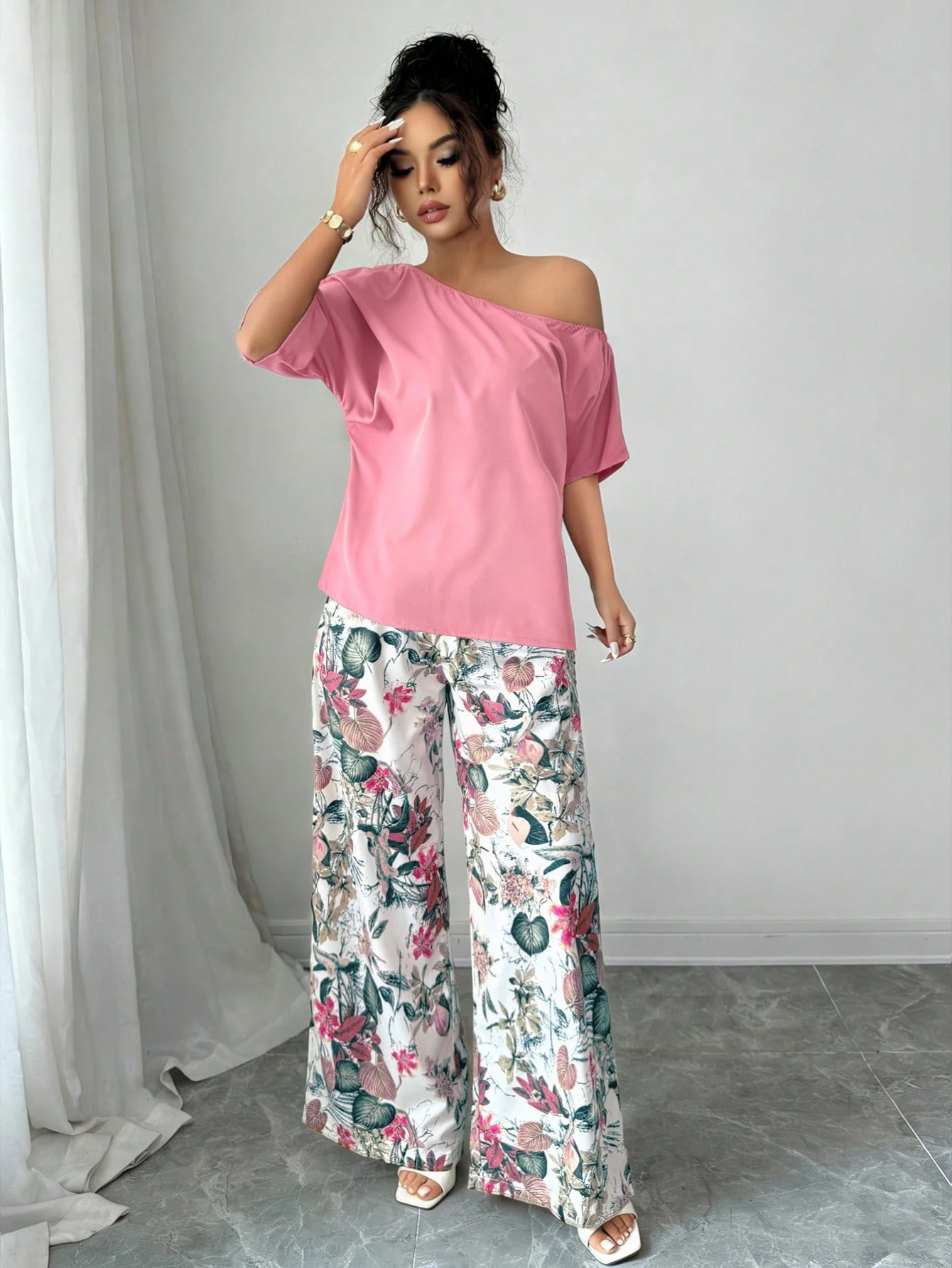 Women Summer Casual Solid Color Asymmetrical Shoulder Top And Floral Print Pants Set
