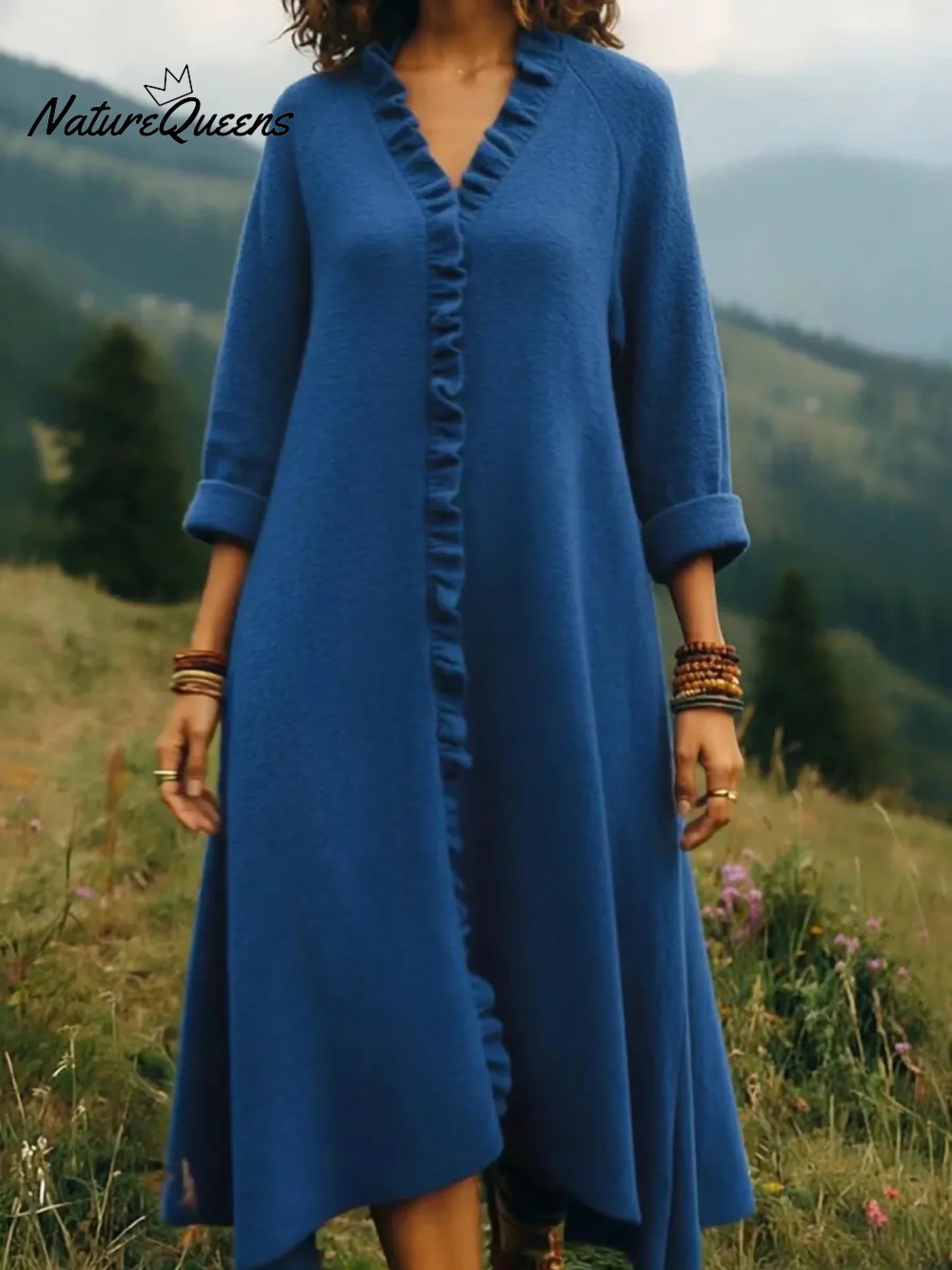 Elegant Lace-trimmed V-neck Knitted Dress