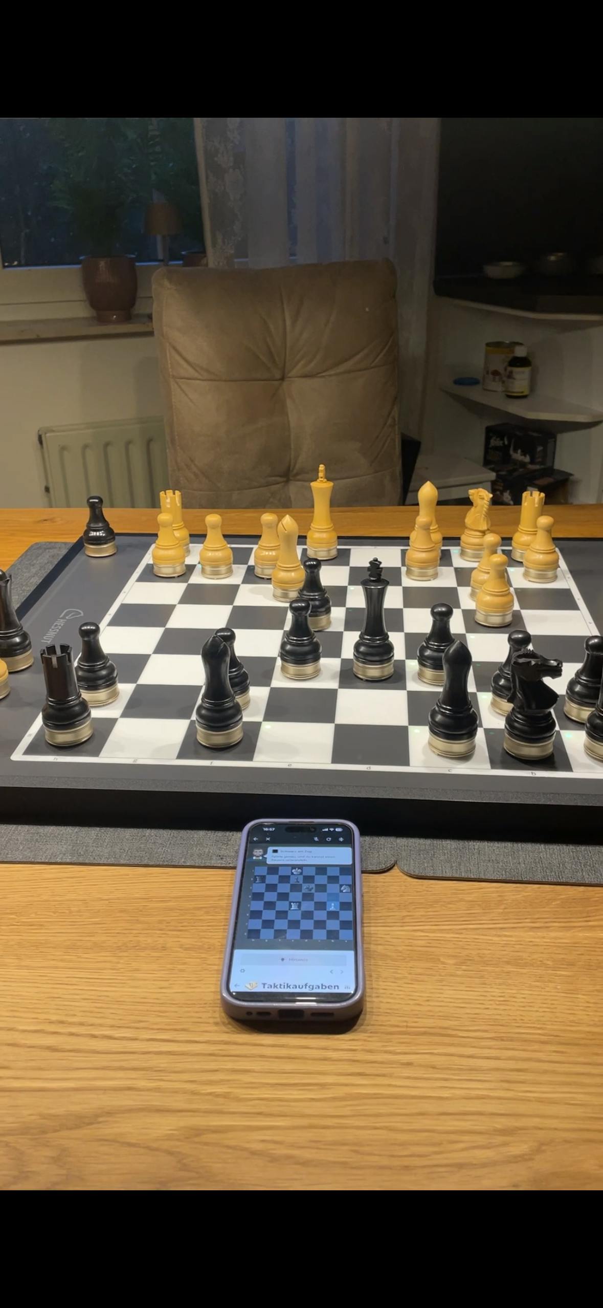 1764015340__1764015300638-img_1928__original