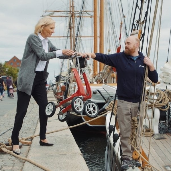 Byacre Carbon Ultralight Mobility Walker