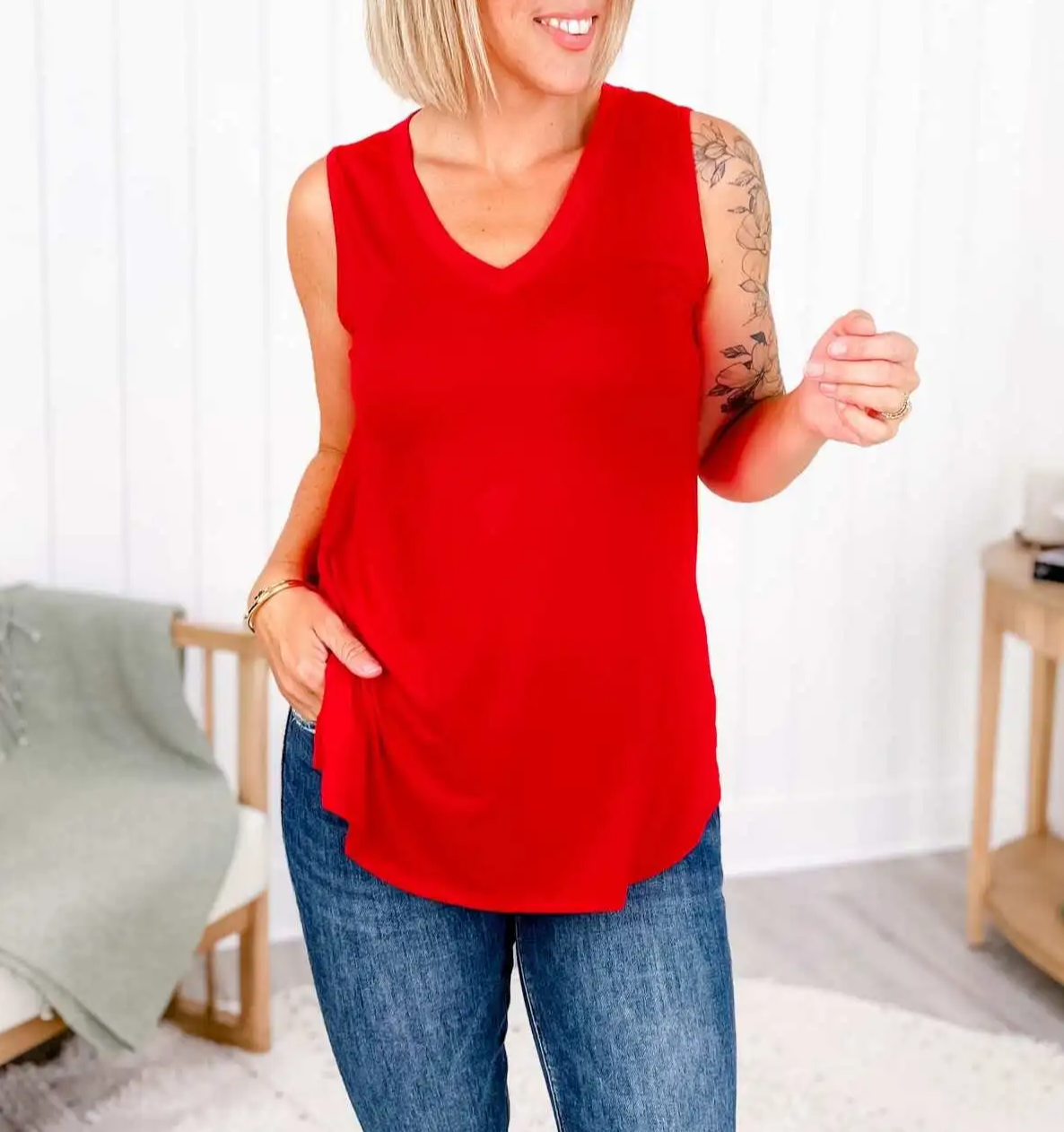 🔥Spring Fresh Sale 🎁-V-neck tank top(Multiple Colors)