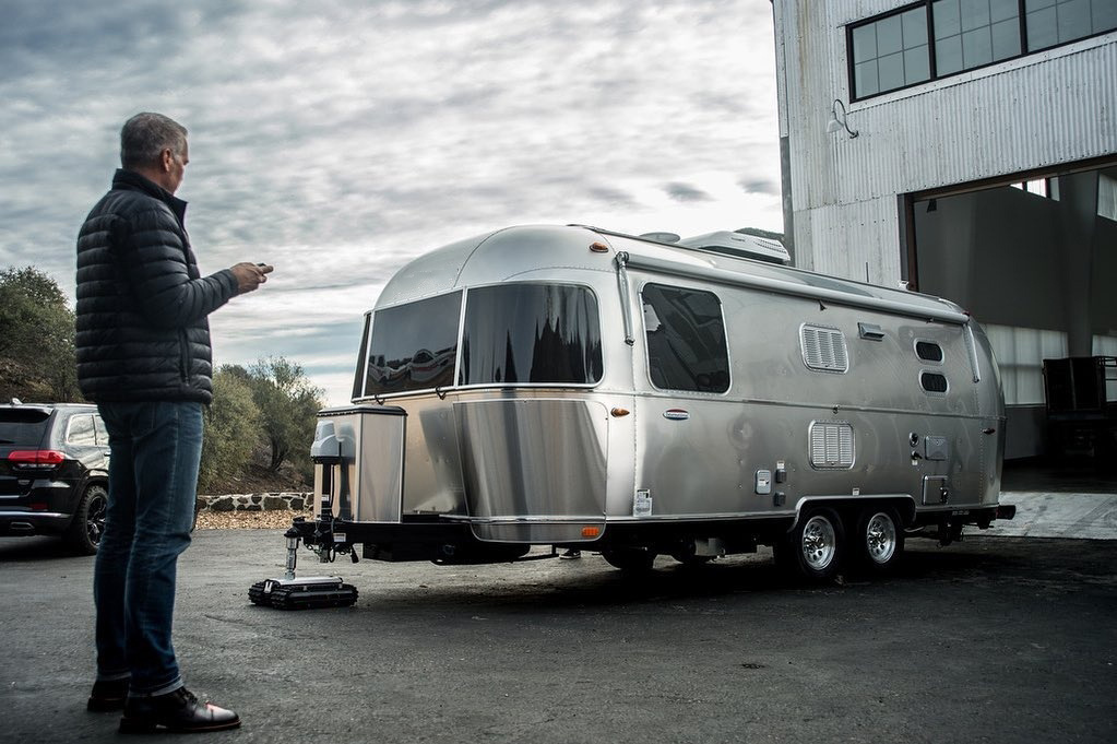 Remote controlled RV and trailer mover with 9,000 lbs. tow capacity