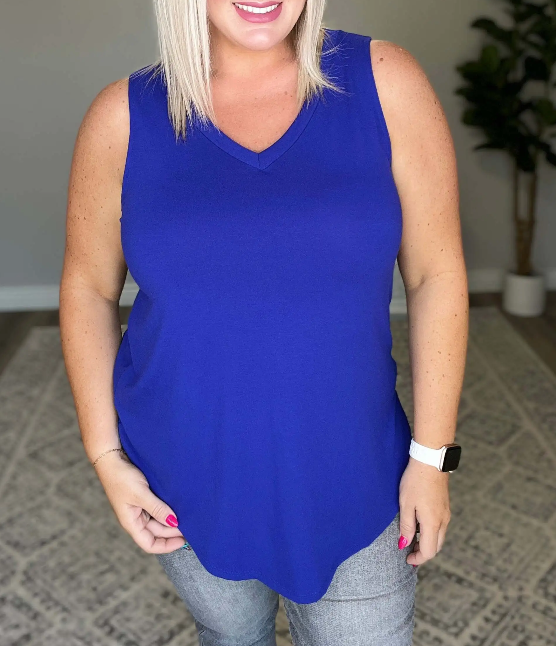 🔥Spring Fresh Sale 🎁-V-neck tank top(Multiple Colors)