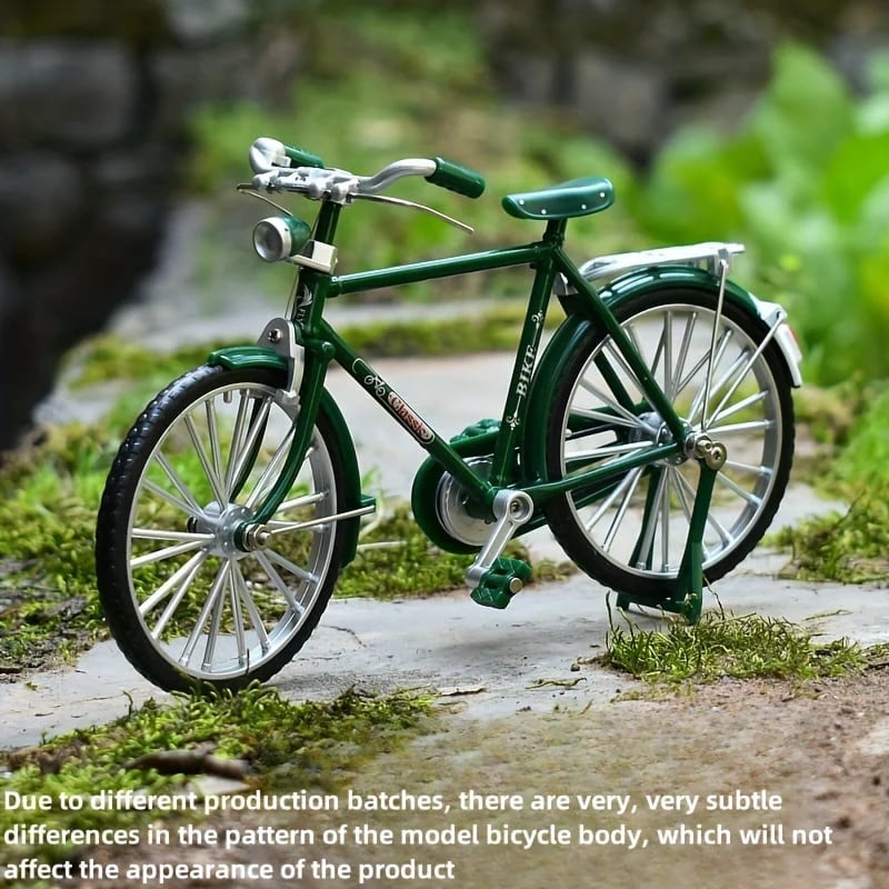🚴‍♂️ Today Only! 50% OFF 52-Piece Retro Bicycle Model Set! 🚲