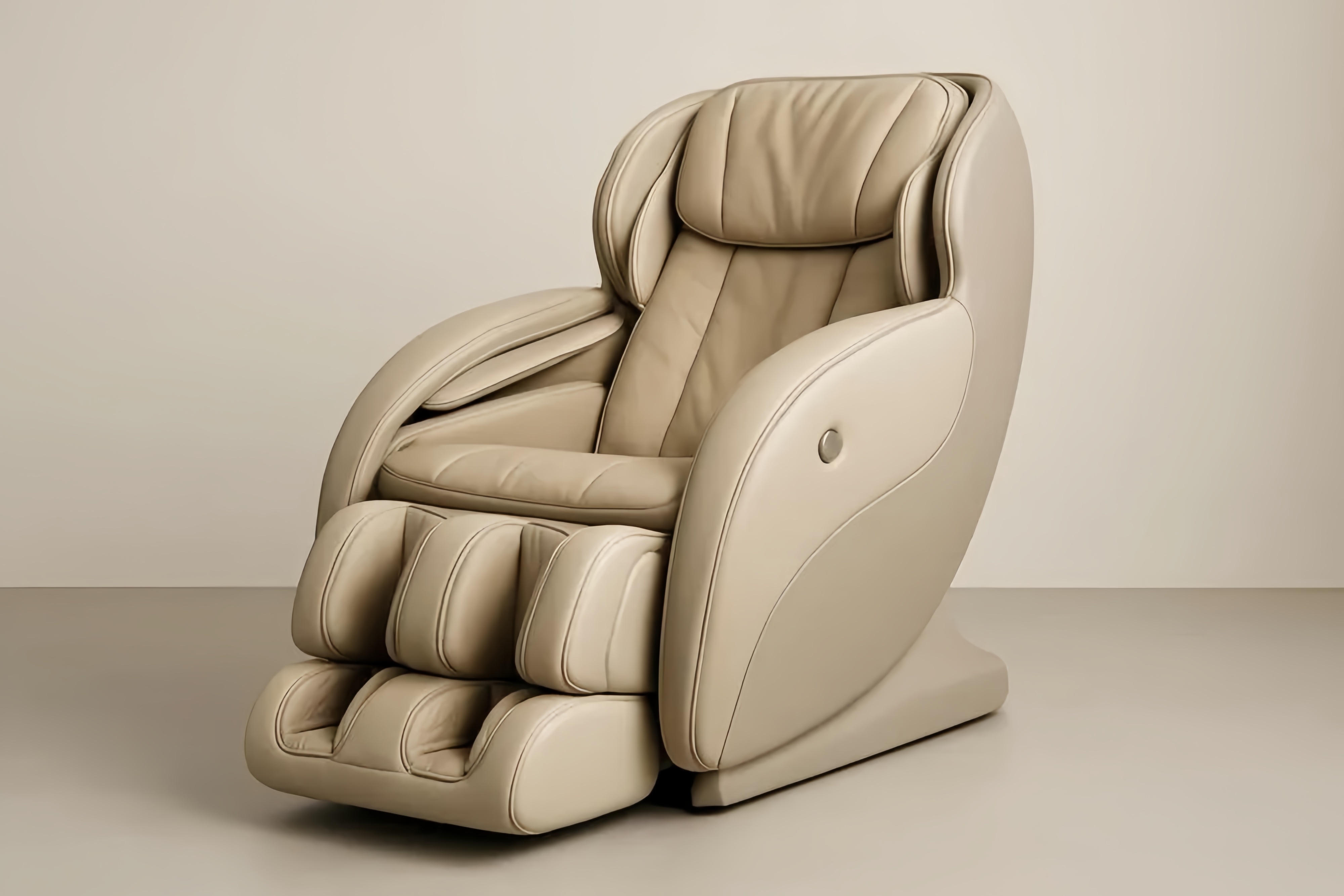 Poltrona massaggiante in pelle sintetica beige regolabile