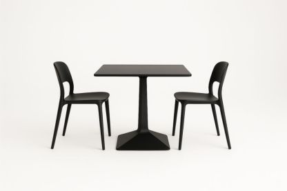 Set tavolo e sedie nere in plastica ABS-Levorinta