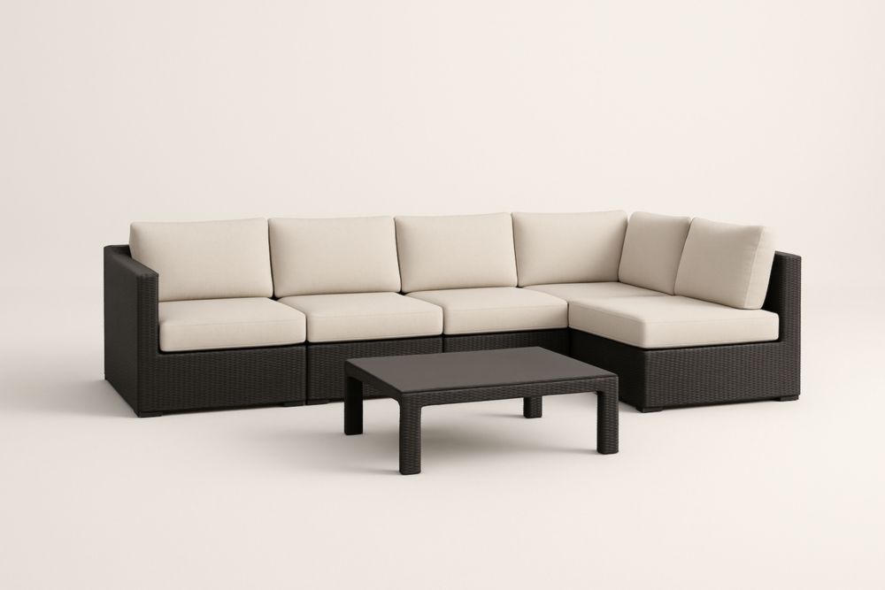 Set Divano Angolare in Rattan Sintetico Nero con Cuscini Beige e Tavolino-Levorinta