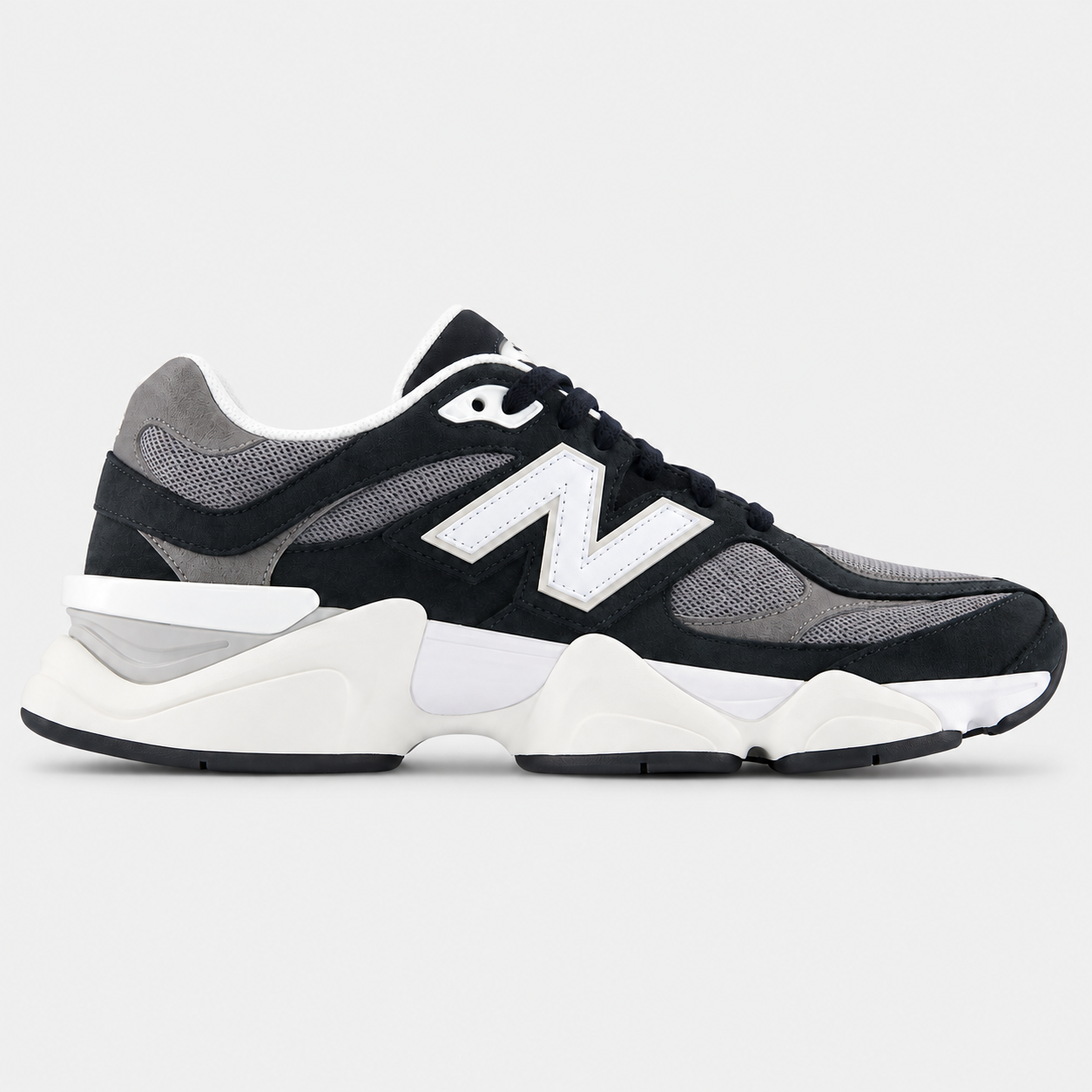 NeTHEw BaTHElance 9060 Sneaker