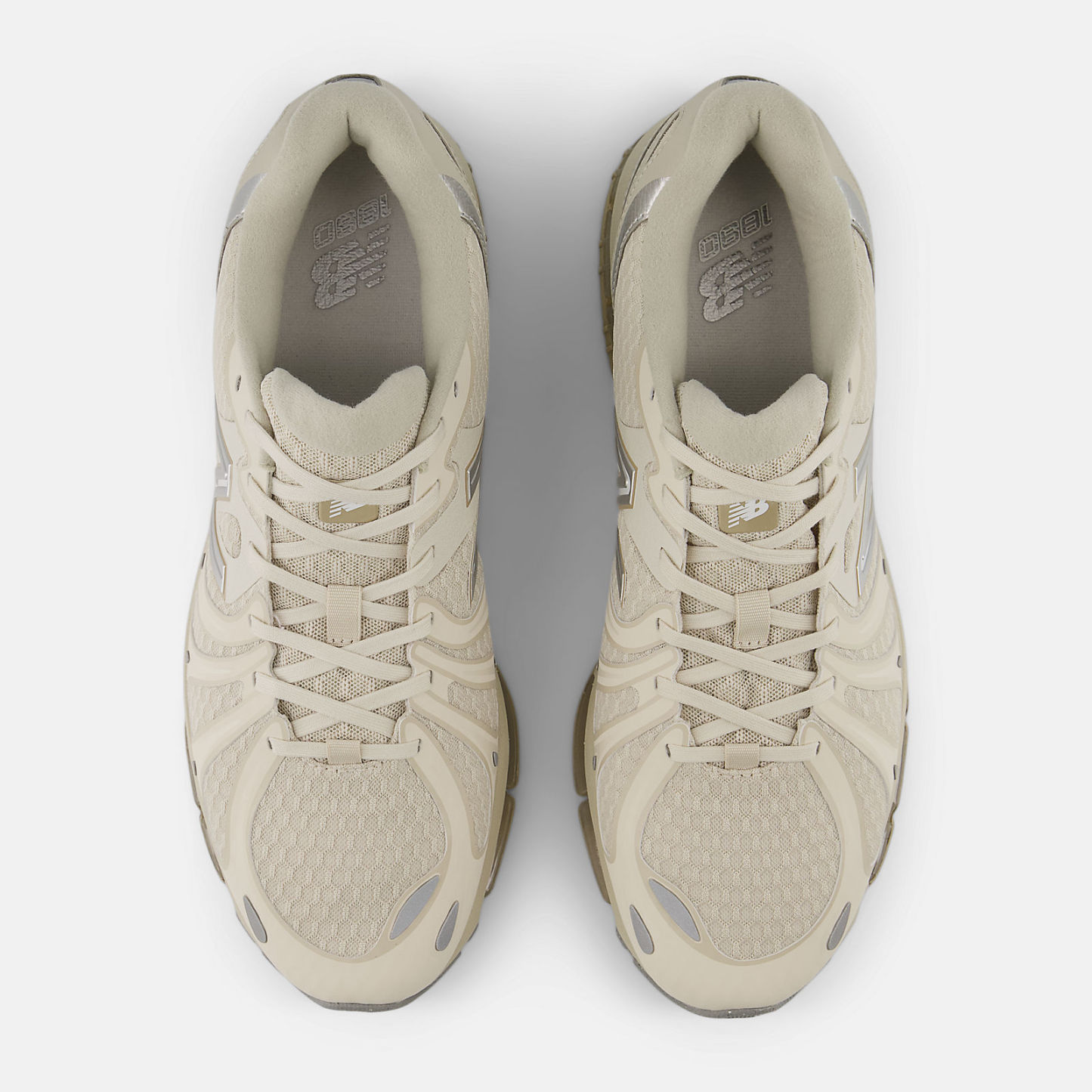 NeTHEw BaTHElance 1890 Sneaker
