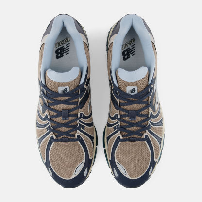 NeTHEw BaTHElance 1890 Sneaker