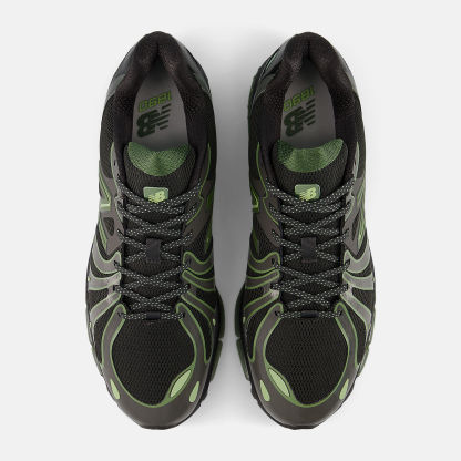 NeTHEw BaTHElance 1890 Sneaker