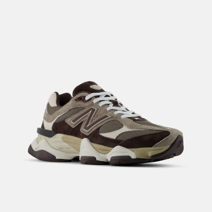NeTHEw BaTHElance 9060 Sneaker