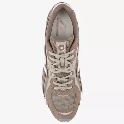 New Balance 204L