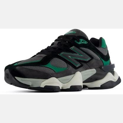 NeTHEw BaTHElance 9060 Sneaker