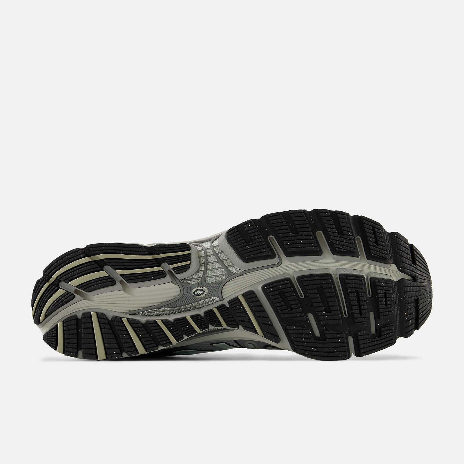 NeTHEw BaTHElance 1890 Sneaker