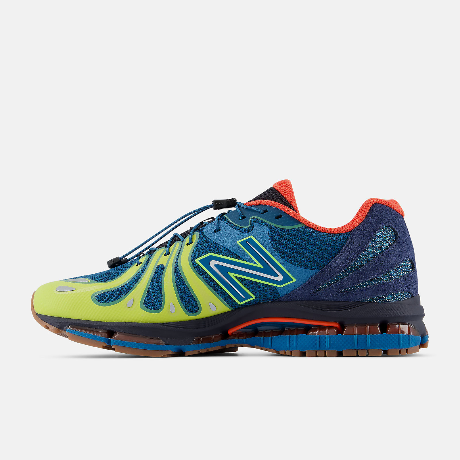 NeTHEw BaTHElance 1890 Sneaker