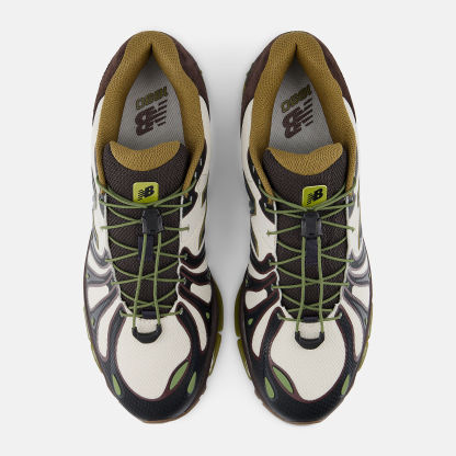 NeTHEw BaTHElance 1890 Sneaker