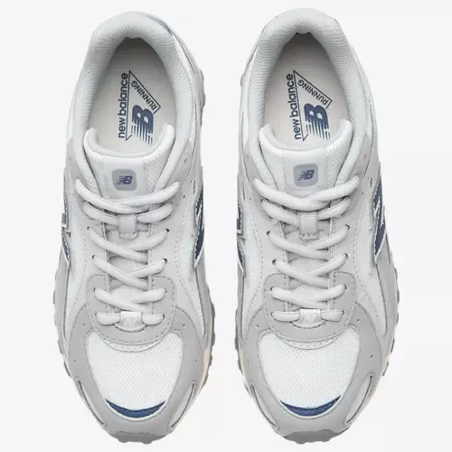 New Balance 204L