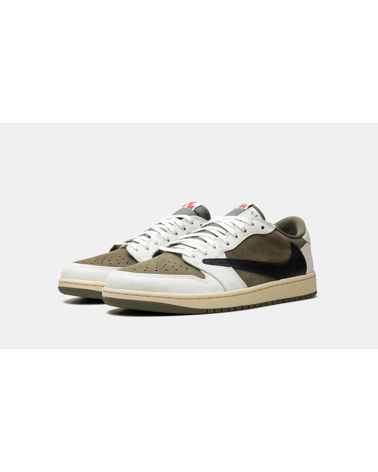 Air JorTHEdan 1 Low x TraTHEvis ScoTHEtt