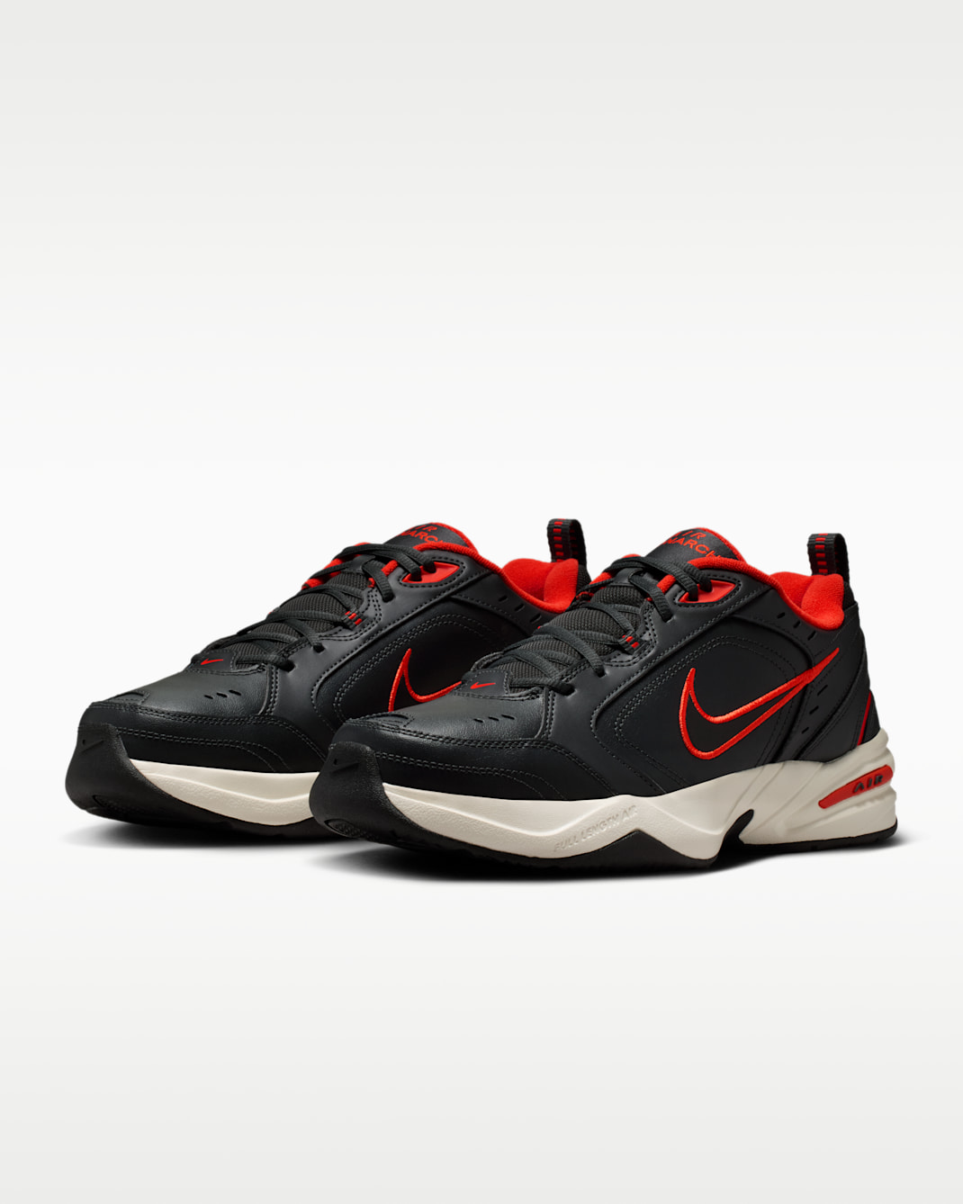Nike Air Monarch IV