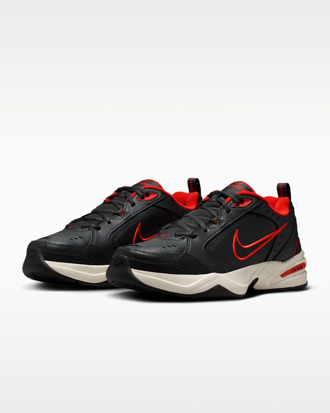 Nike Air Monarch IV