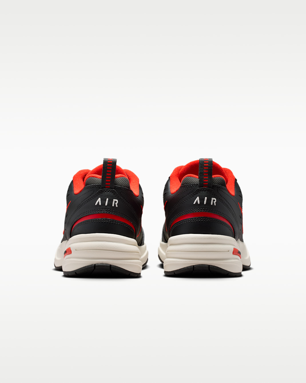 Nike Air Monarch IV