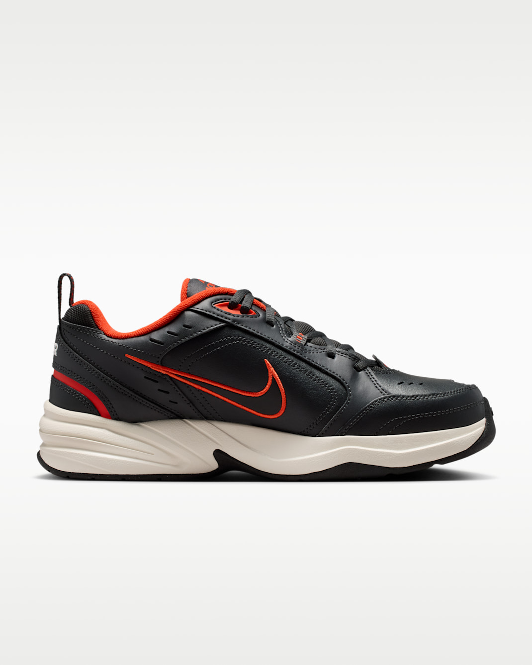 Nike Air Monarch IV