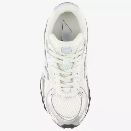 New Balance 204L