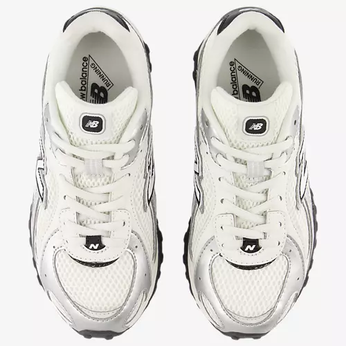 New Balance 204L